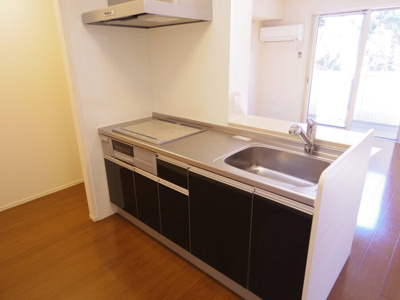 【キッチン】 | シェグラヴェート | カウンターキッチン(IHｸｯｷﾝｸﾞﾋｰﾀｰ付き)