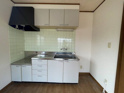 【キッチン】 | 根岸アパート | お料理しやすいキッチンです