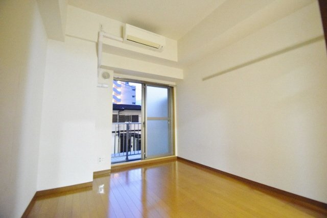 S-FORT船橋rootsの居間・リビング|光ファイバー対応