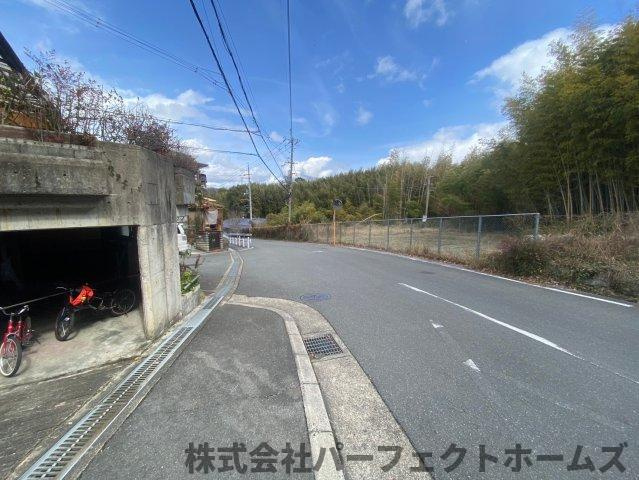 津田東町2丁目土地の周辺