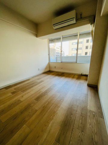 仲介手数料0円！！ラ・レジダンス・ド・シャトレーヌの居間・リビング