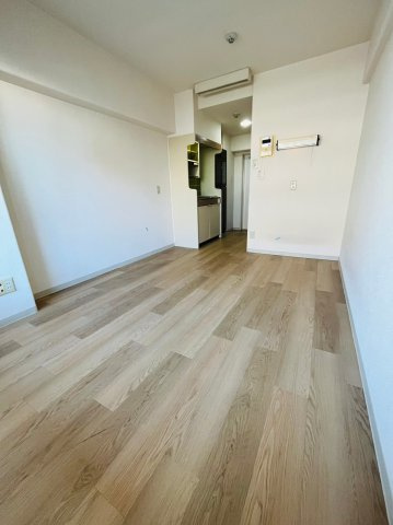 仲介手数料0円！！ラ・レジダンス・ド・シャトレーヌの居間・リビング