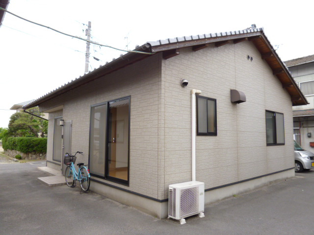 倉敷市新田の一戸建ての外観