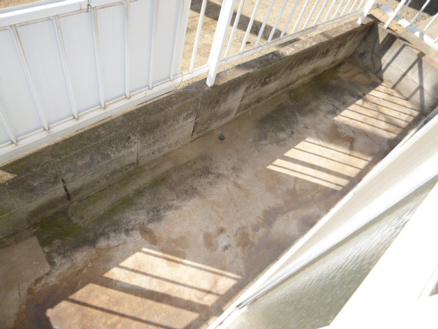 フレグランス倉敷のバルコニー