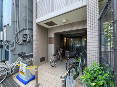 【エントランス】 | スペランツア出雲天満橋