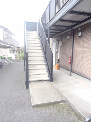 共用階段です♪
