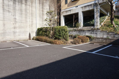 ★敷地内駐車場★（要空き確認）