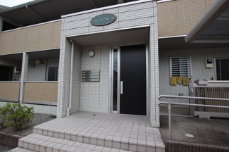 建物入り口