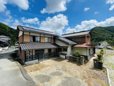 【外観】 | たつの市新宮町時重　中古戸建 | 外観は落ち着いています