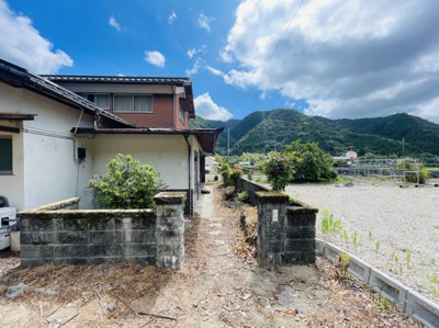 【外観】 | たつの市新宮町時重　中古戸建 | 物件の外観です