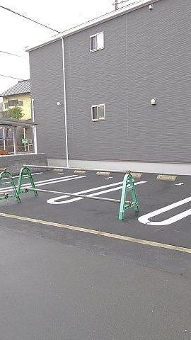 アルシオーネⅠの駐車場