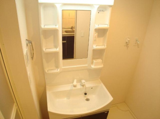 【洗面所】 | メゾン　かきつばた | 洗面