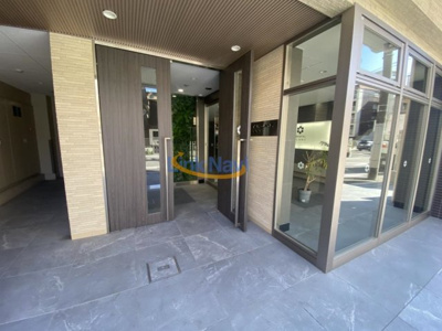 【エントランス】 | クリスタルグランツうめきた