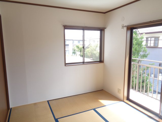 テラスハウス和合の和室