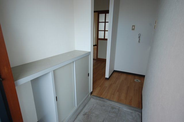 【玄関】 | ドルミール寿