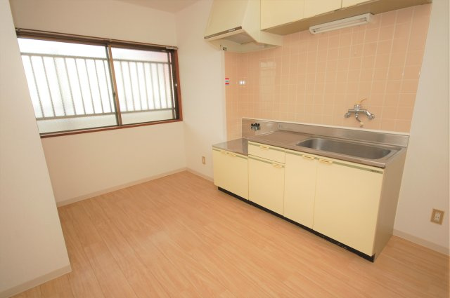 【キッチン】 | ドルミール寿