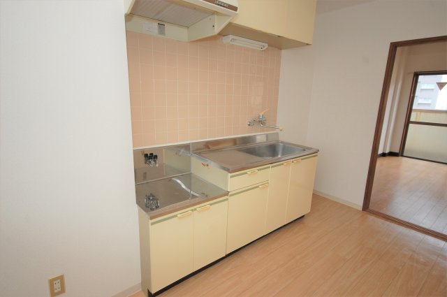 【キッチン】 | ドルミール寿