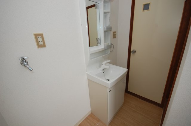 【洗面所】 | ドルミール寿