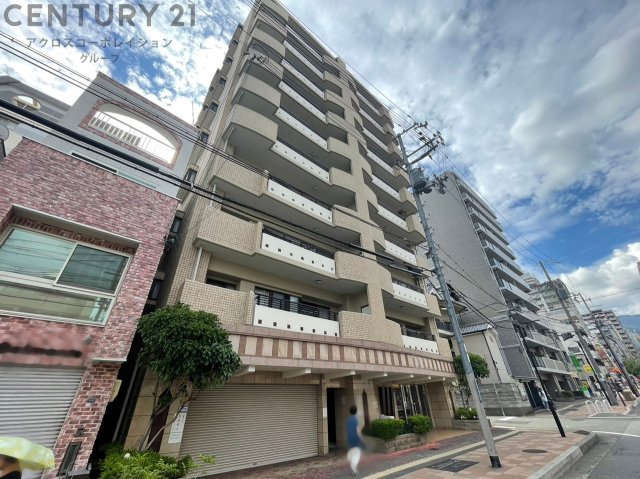 鉄筋コンクリート造１０階建て