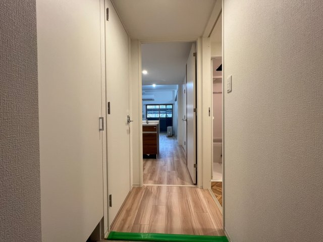セレニテ天六リアンの玄関