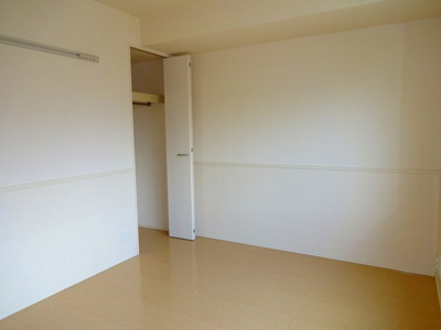 【洋室】 | ソフィアコート壱番館