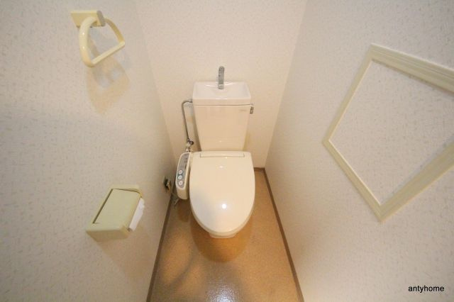 エスリード梅田新道第2　仲介手数料無料のトイレ