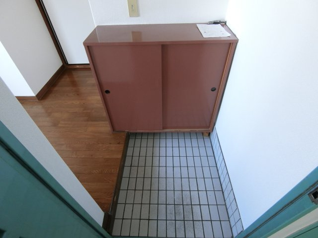 シャンブルドット元住吉の玄関