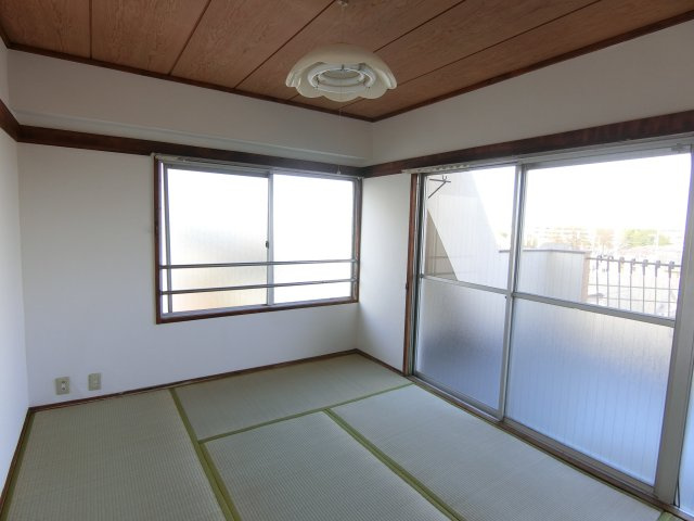 シャンブルドット元住吉の和室