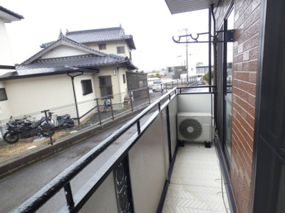 【バルコニー】 | セジュール | お洗濯にも便利なバルコニー付き