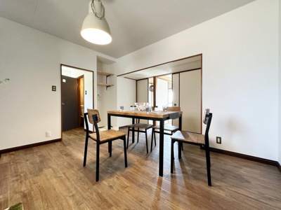 【居間・リビング】 | マンション宮下Ａ | ※家具はイメージとなります。