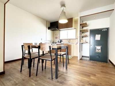 【居間・リビング】 | マンション宮下Ａ | ※家具はイメージとなります。