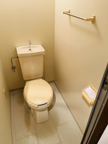 仲介手数料0円レージュ城西のトイレ