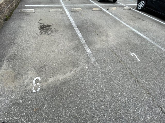 サニーハイツの駐車場