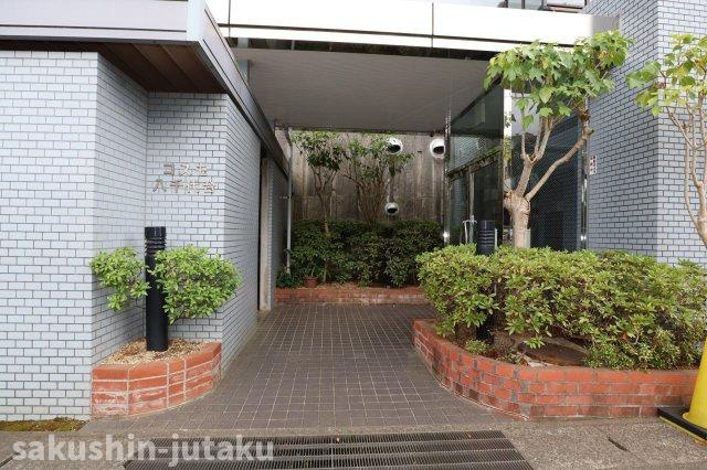 コスモ八千代台　のエントランス