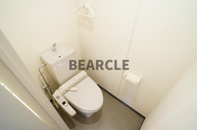 【トイレ】 | ジュネス藤 | ゆったりとした空間のトイレです