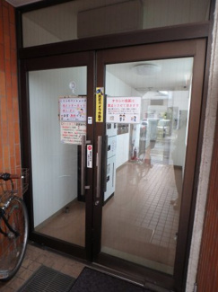 【エントランス】 | たちばなマンション（Ｆｒｅｅ高速ＷｉＦｉ、オートロック、宅配ＢＯＸ） 