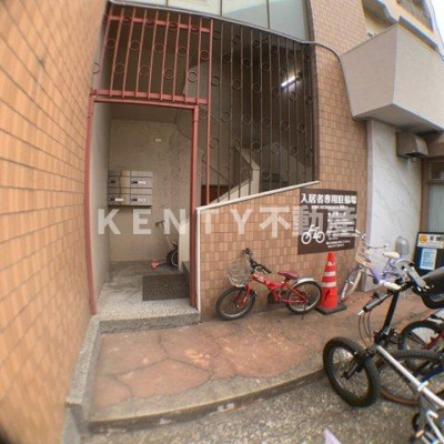 【エントランス】 | 仲六マンション | ゆとりのあるエントランスです