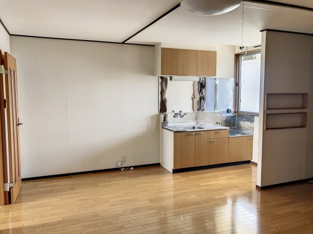 メゾンクレールの居間・リビング