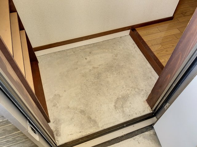 メゾンクレールの玄関