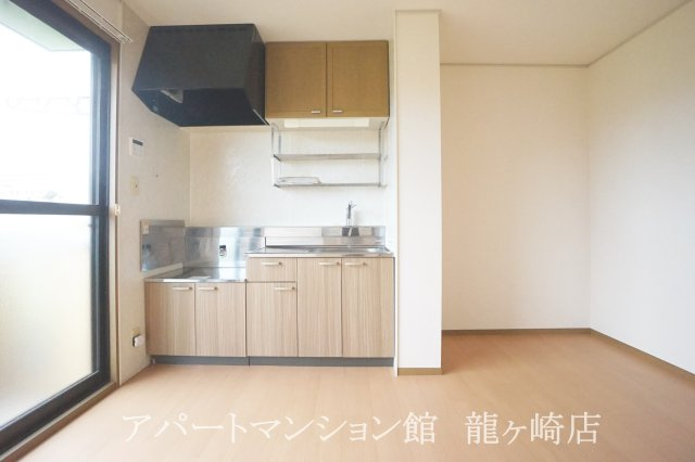 セジュール烏山 ⅡⅢのキッチン