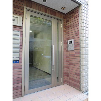 【エントランス】