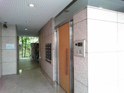 【エントランス】 | 広尾イースト