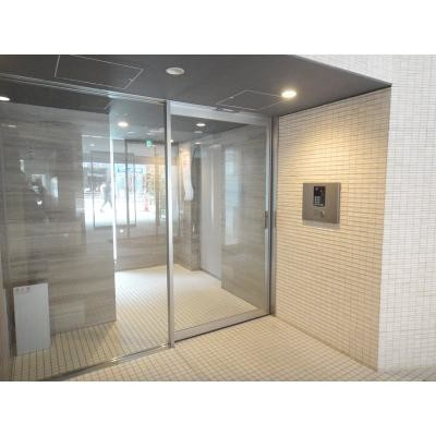 【エントランス】 | ライオンズアイル赤坂