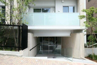 【エントランス】 | アトラス西麻布