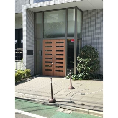 【エントランス】 | リヴェール神宮前