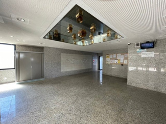 【エントランス】 | 安全に配慮されたオートロックマンションです♪室内ＴＶモニタ付インターホンで来訪者を確認できます