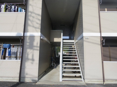 建物入り口　