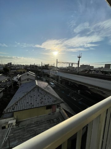 ラ・ドルチェ・ヴィータの展望