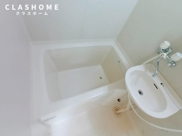 コーポイーストK　　刈谷市近郊の賃貸はクラスホーム刈谷店の浴室|同物件の別部屋になります。
