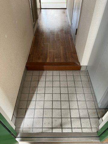 仲介手数料0円ファミーユ城西の玄関